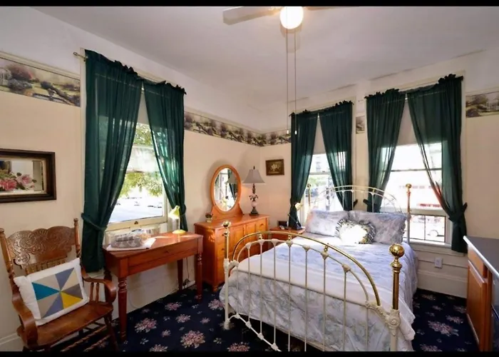 Gaslamp Quarter Hotel